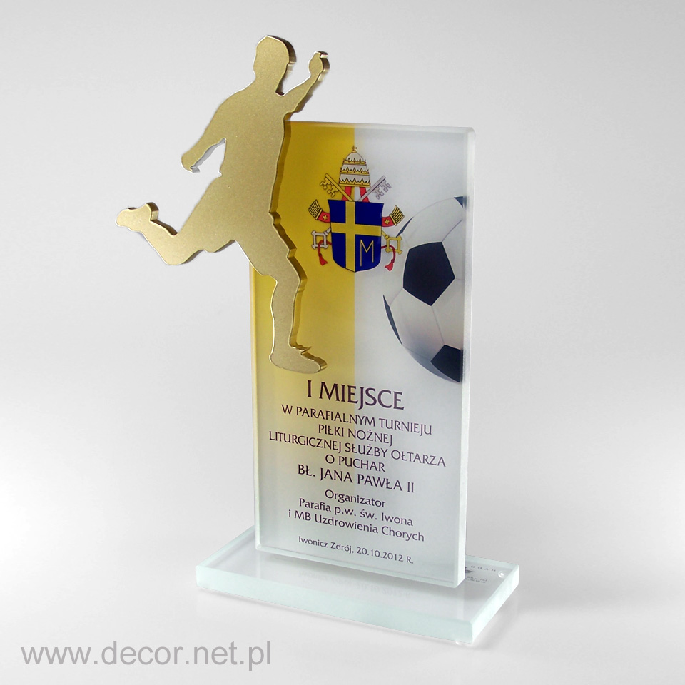 Statuetka na parafialny turniej piłki nożnej
